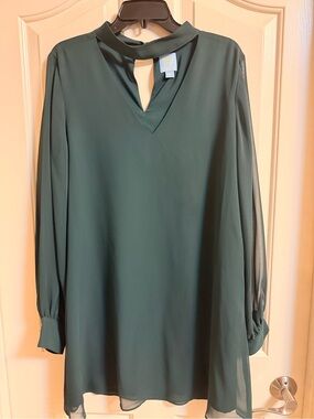 CeCe Forest Green Keyhole Chiffon Tunic
